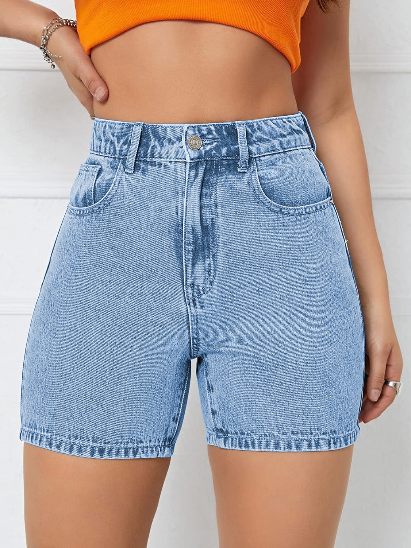 TRIVIA SOLID CUFFED HEM DENIM SHORTS