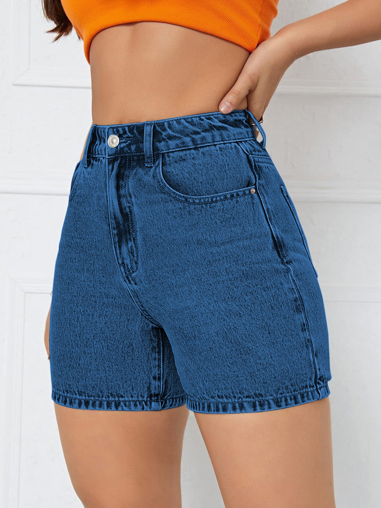 TRIVIA SOLID CUFFED HEM DENIM SHORTS