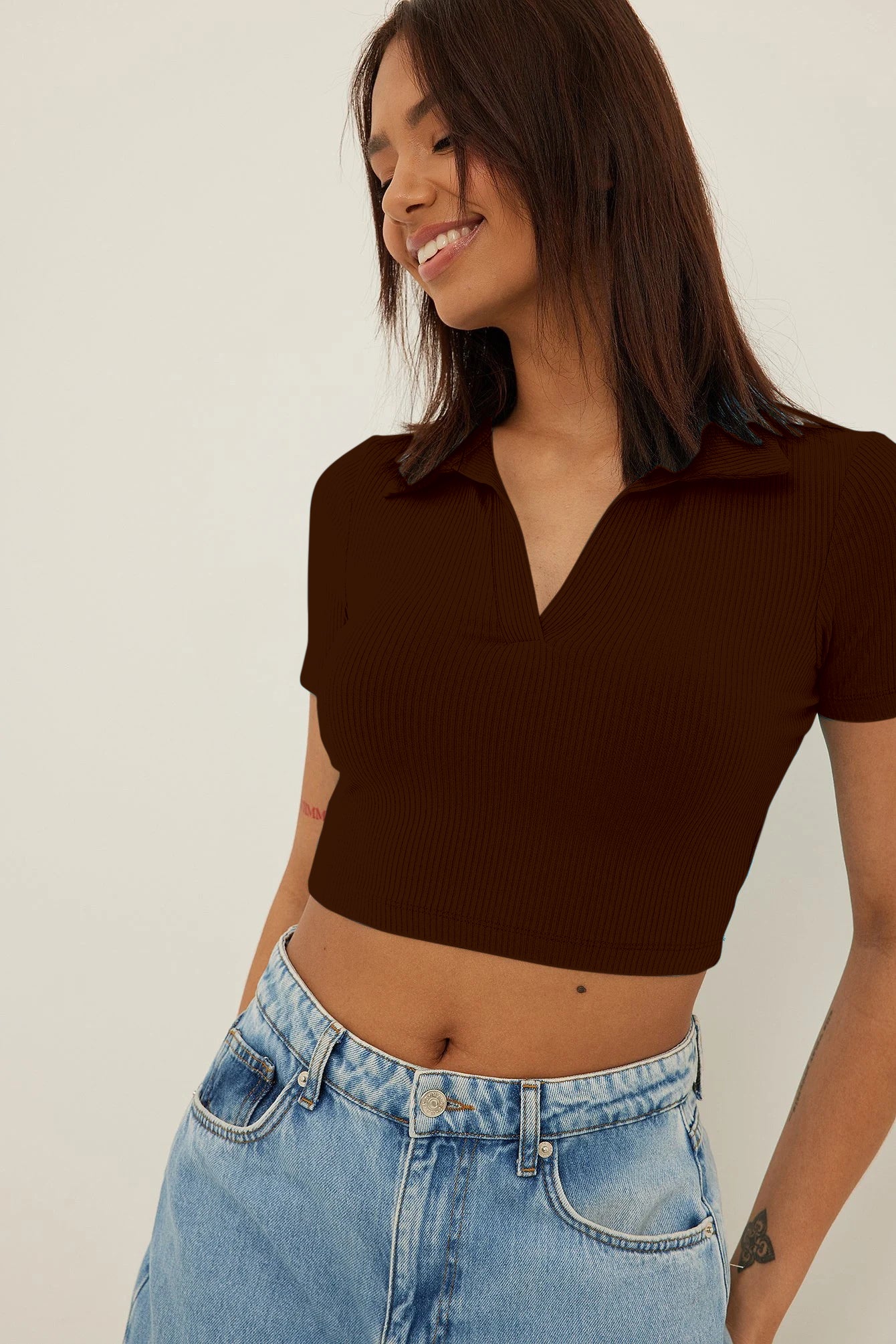 ADARA COLLERED V-NECK CROP TOP