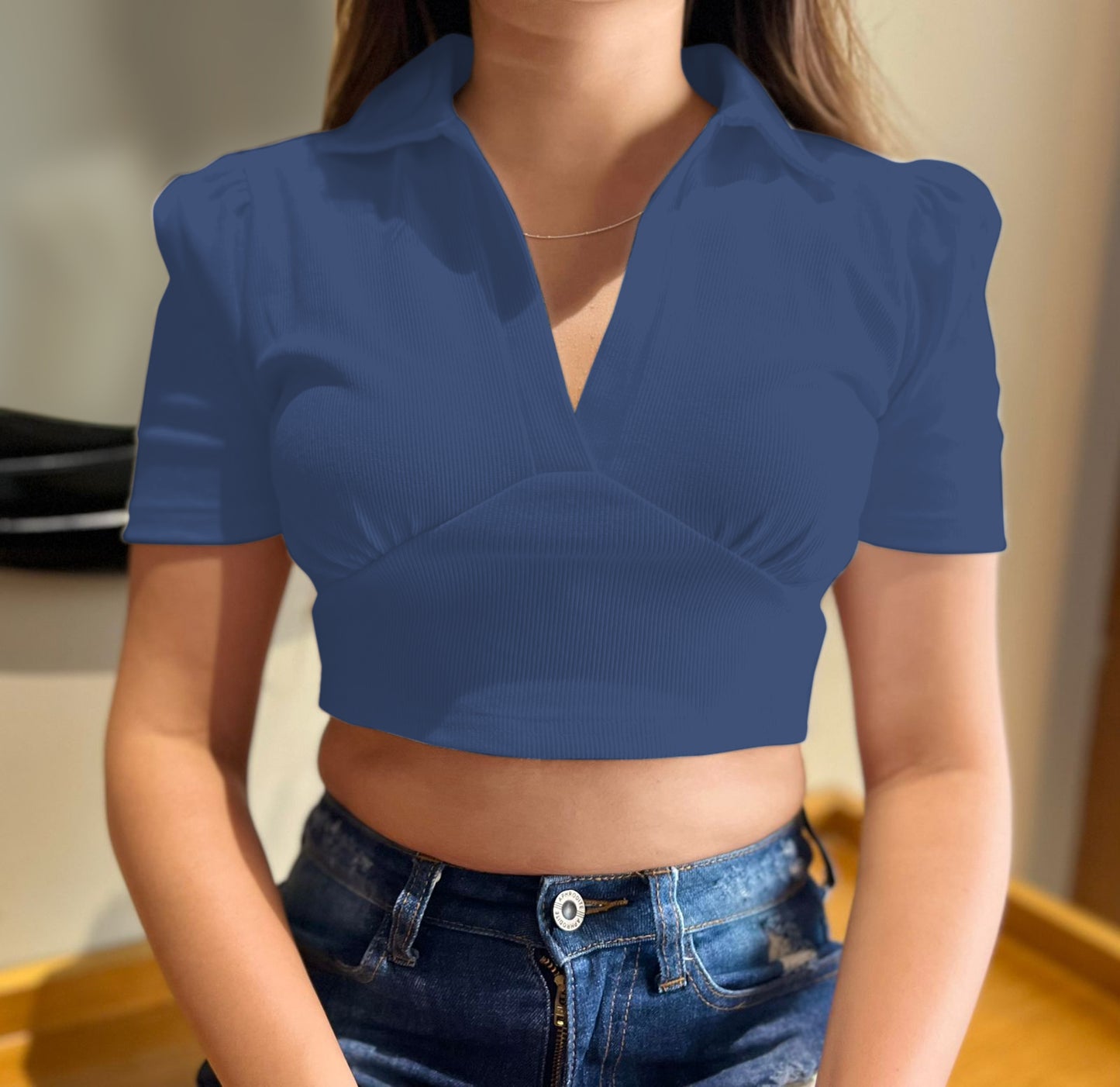 CANNES BASIC SOLID COLLARED RIBBED CROP TOP
