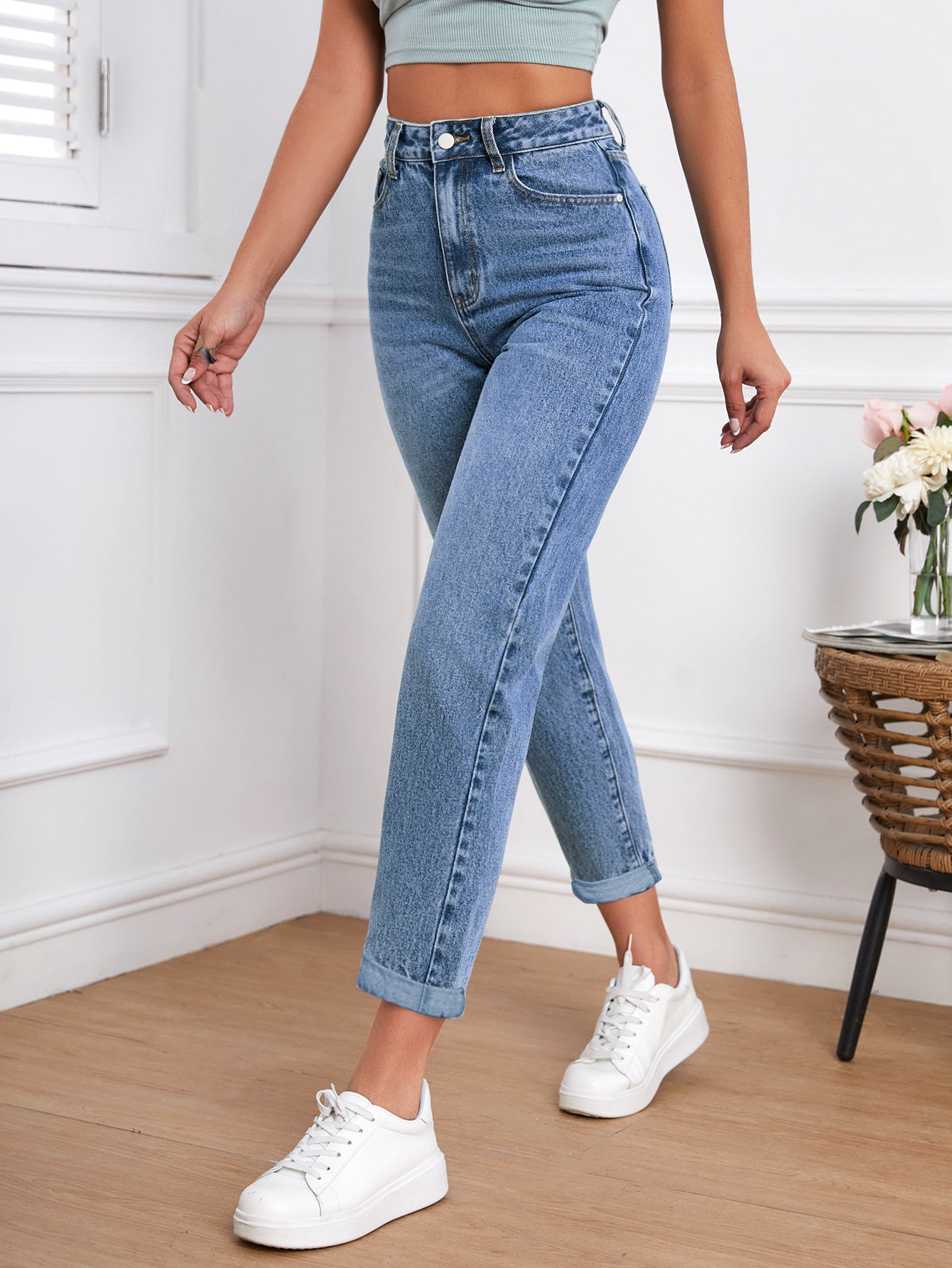 What is Mom Fit Jeans for Women: Trendy Comfort Revealed
